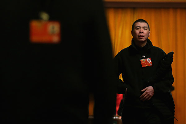 feng-xiaogang-GettyImages-163509672-600x400.jpg